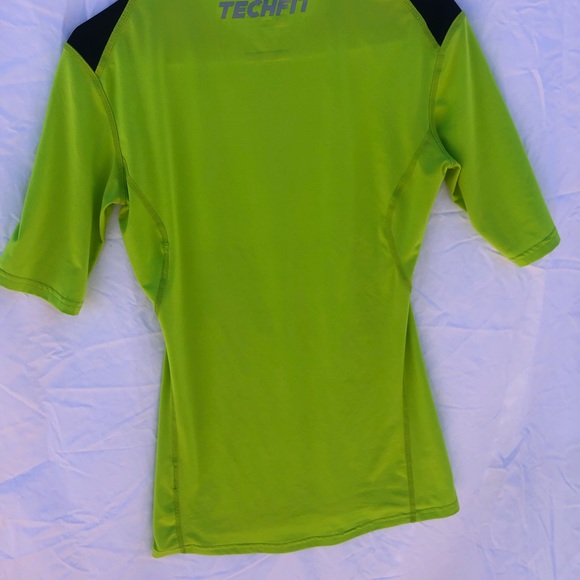 Adidas tee shirt - Picture 3 of 5